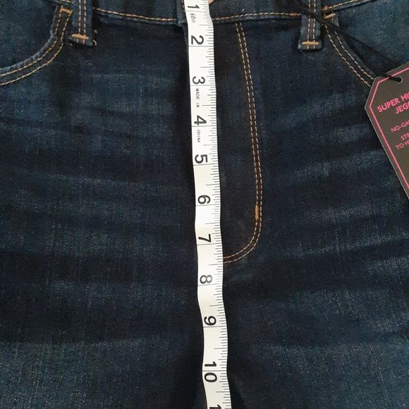 No Boundaries Super High Rise Jegging Curvy - Size 11 - BRAND NEW - Picture 6 of 9